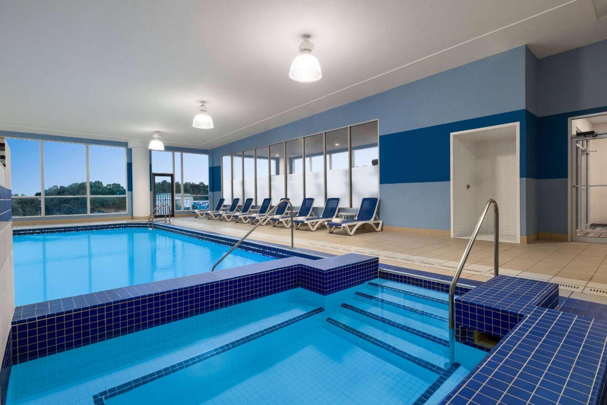 Wyndham Grand Fallsview Hotel Niagara Şelalesi Dış mekan fotoğraf