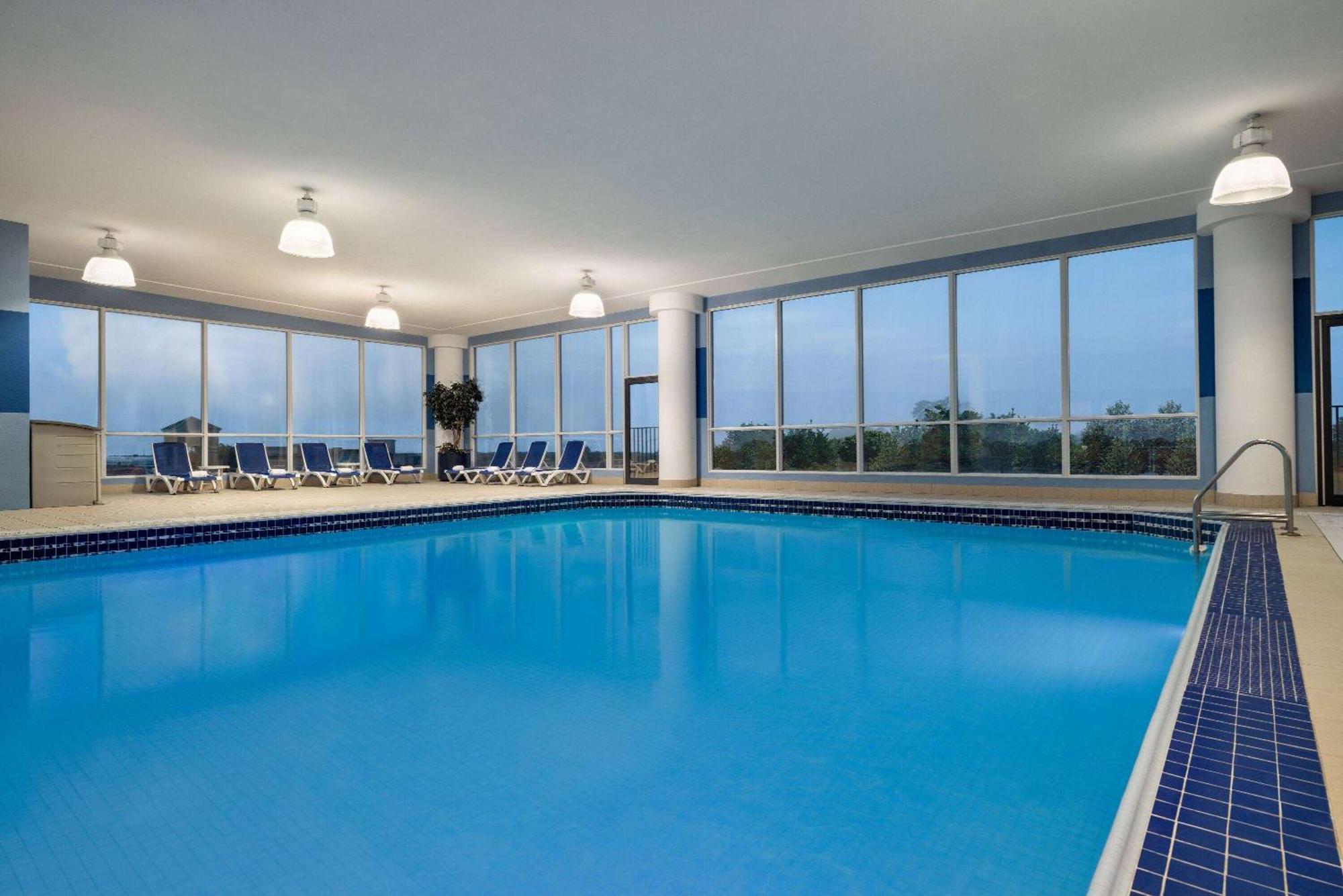 Wyndham Grand Fallsview Hotel Niagara Şelalesi Dış mekan fotoğraf