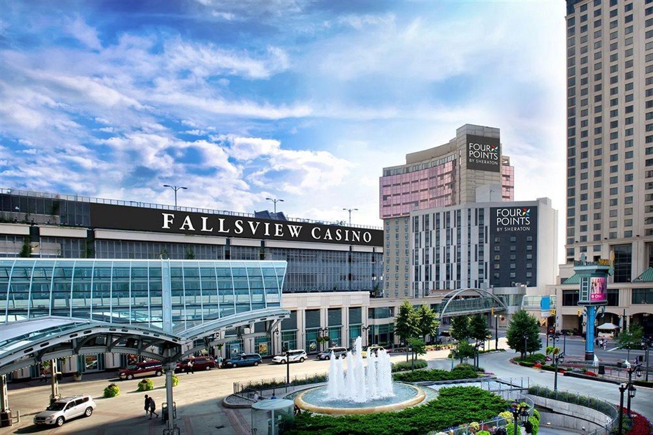 Wyndham Grand Fallsview Hotel Niagara Şelalesi Dış mekan fotoğraf